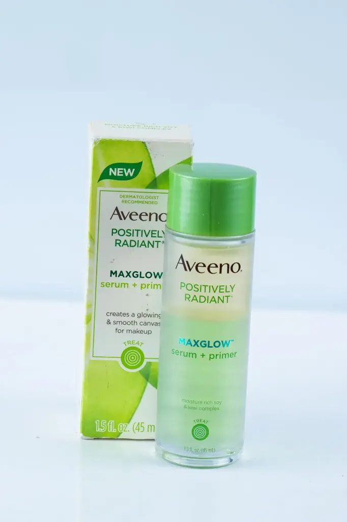 Aveeno positively radiant Serum