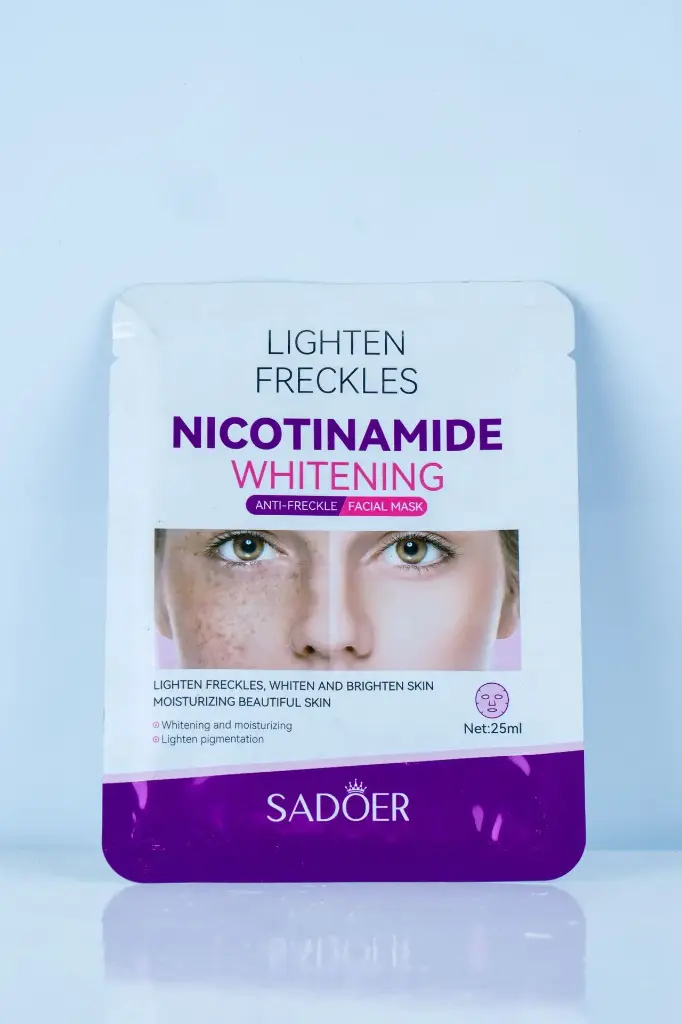 FRECKLES : NICOTINA MIDE : WHITENING